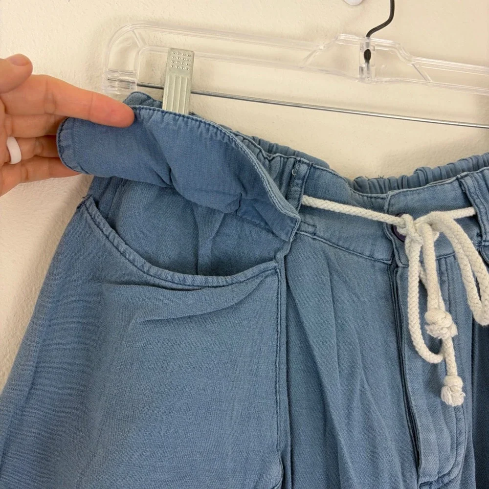 Free People Off Shore Blue Cotton Linen Blend Utility Cargo Shorts Womens Small
